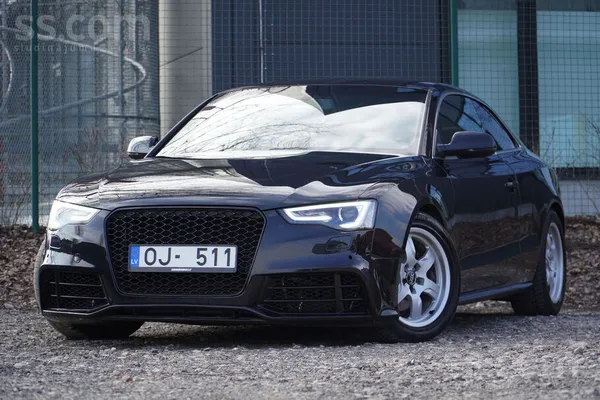 Audi Garantija 1 gads vai 20 000 km. S-line. Carplay. P