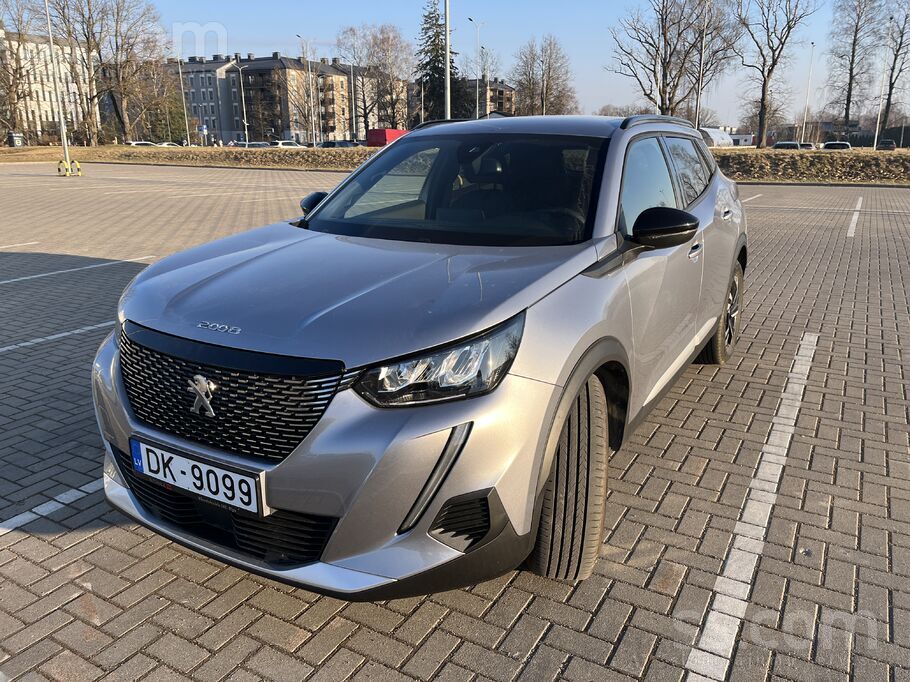 Pārdod Peugeot 2008 Allure 1, 2 Pure Tech 130 At8, pelēku Artense krosoveru