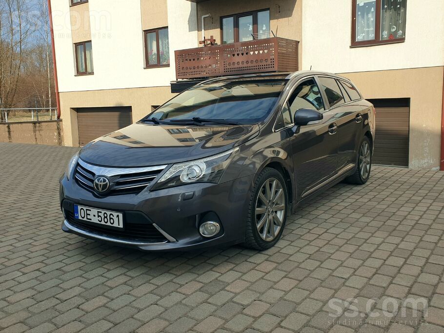 Toyota Avensis 2.2 Dīzelis 110kw. Automātiskā ātrumkārba. Facelift modelis.