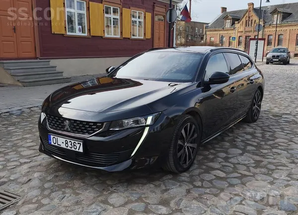 GT Line, 
Tikko no Francijas 
1.6 benzīns 133 kw, automāts, 
teicamā vizu