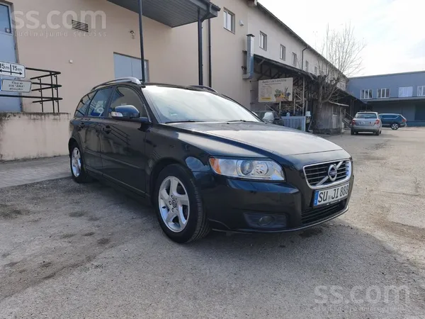 Volvo No Vācijas Volvo V50 -1.6D2-84Kw-116Zs. Auto ir la