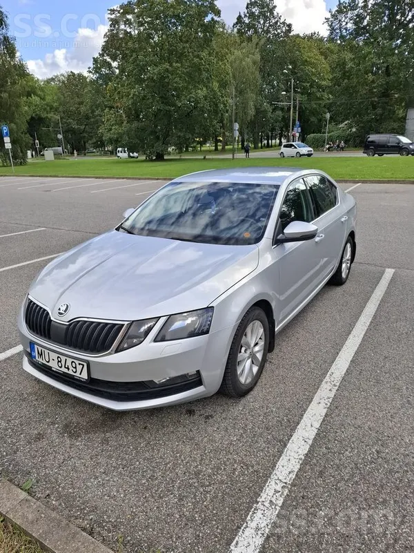 Продаю Skoda Octavia 2018 года выпуска, 1.6 дизель 85 kWh (115hp). ТО до 24.