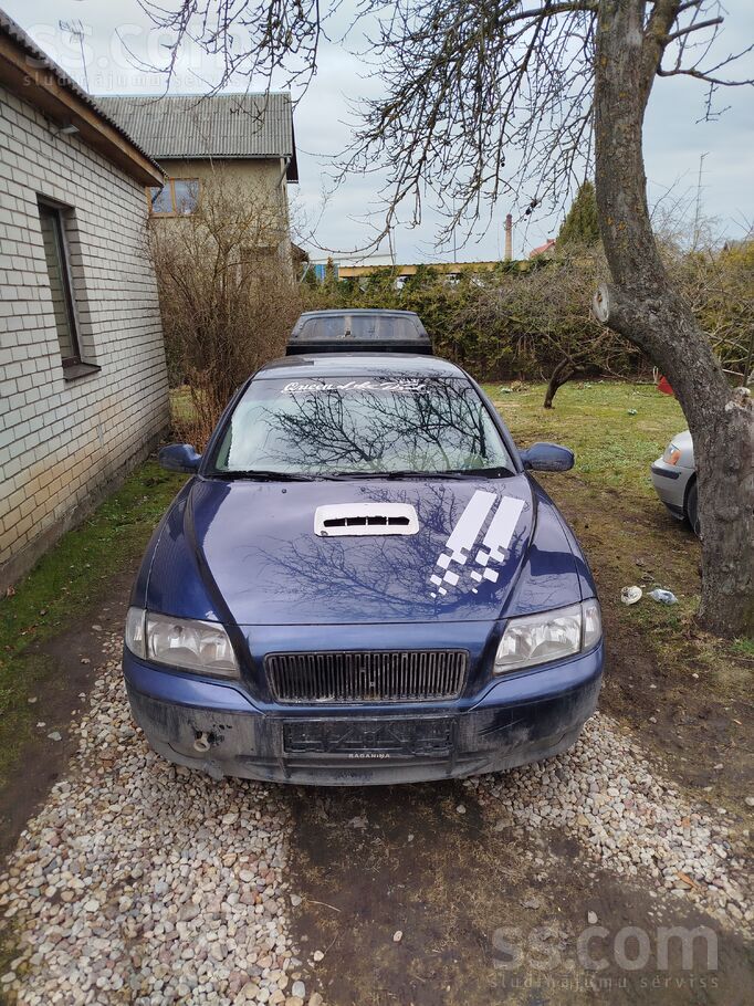 Tikai detalam vai krumu gonkam. Domumentu nav un nebus. Rūcoš. Slipeta galva