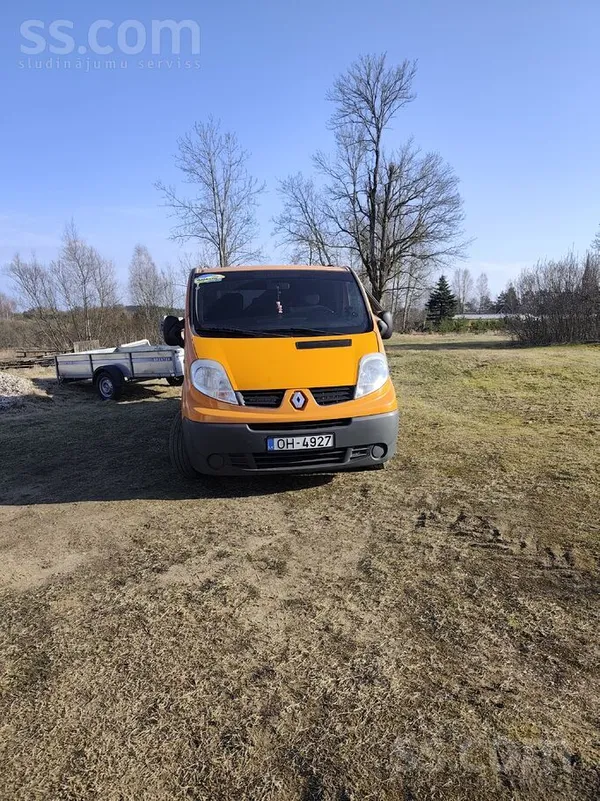 Renault Pardodu nesteicigi busiņu:2.0dizelis 84kw. 2007 ga