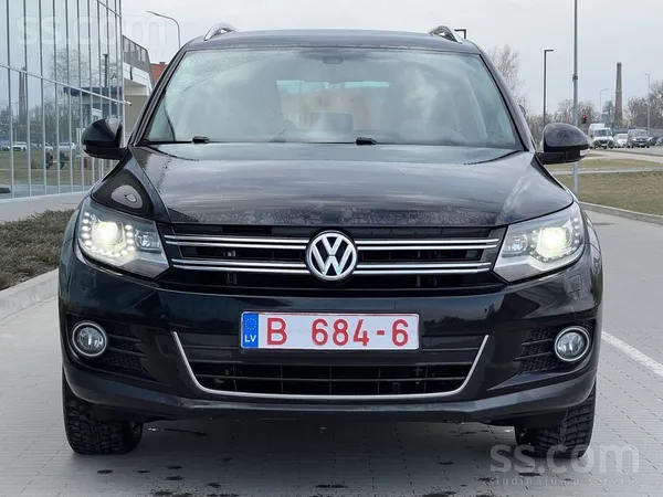Volkswagen VW Tiguan 