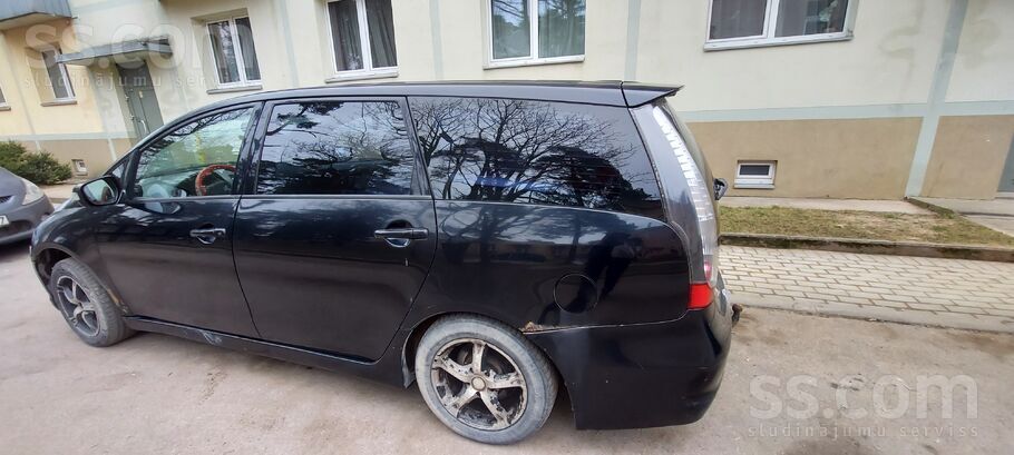 Pardod Mitsubishi Grandis 2007 g. 2.0 dizel . t/a 06.2026 ir redzami defekti