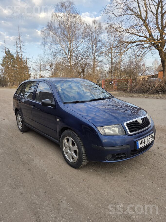 Skoda Pārdodas ekonomisks auto(4-5l uz 100km)