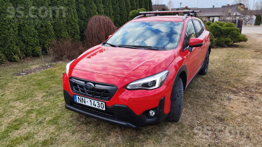 Subaru Pārdodu Subaru XV, 1, 6l, iegādāts Latvijā jauns.