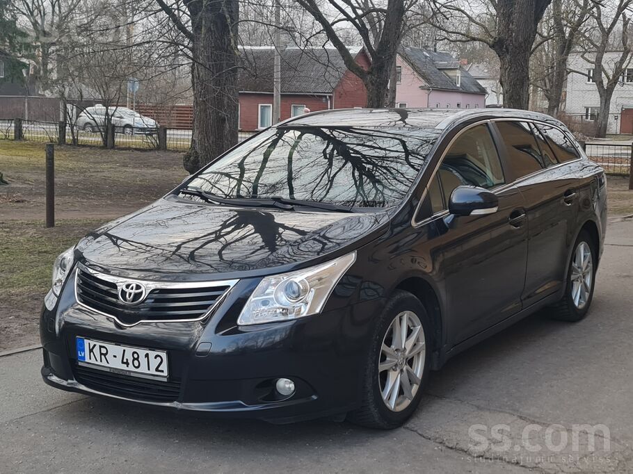 Toyota Продаём Toyotu Avensis. Машина в хорошем состоянии