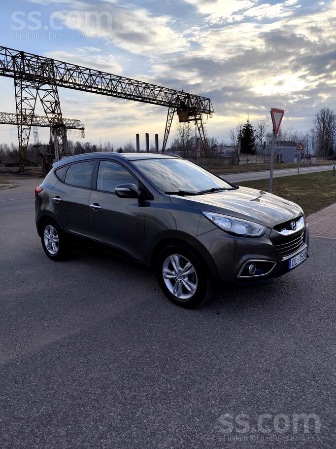 Hyundai Tikko no Beļģijas Hyundai ix35 1.7d-85kw/116zs man