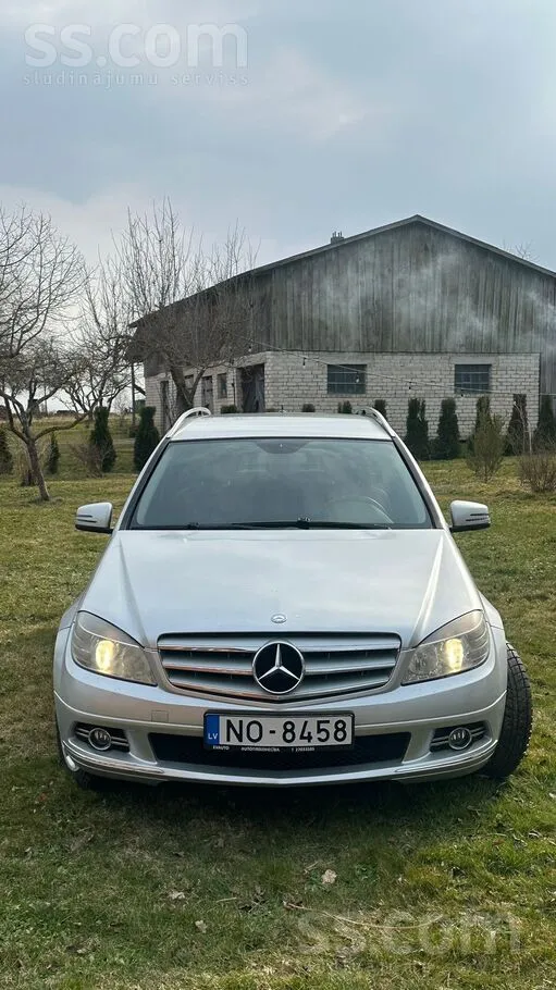 Mercedes Pārdod Mersedes c220 ar 125kw 170zs bez rūsas vizu