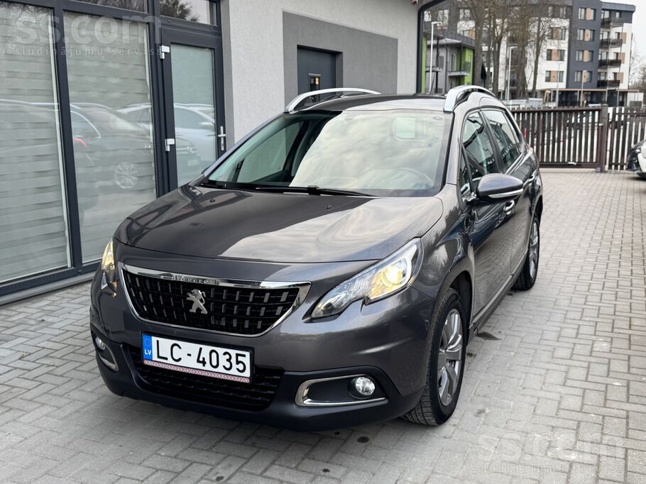 Automāts, 1.2 benzīns 81kw, Facelift modelis. Auto pirkts jauns no salona La
