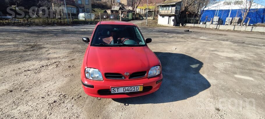 Pārdodu uzticamu, ekonomisku un koptu Nissan Micra ar ļoti mazu nobraukumu t