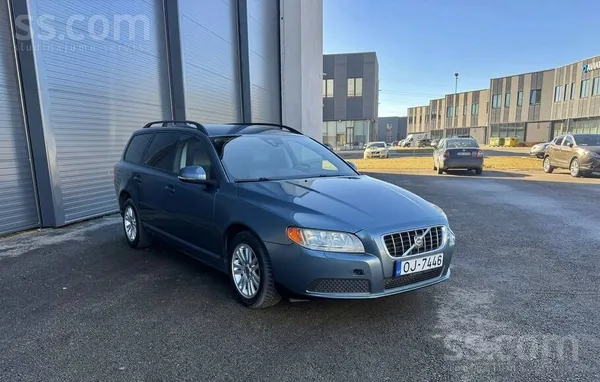Volvo Продается Volvo V70 , идеальное техническое состоя