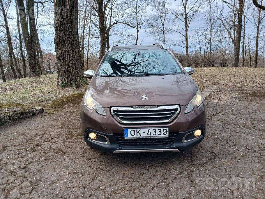 Есть визуальные дефекты(царапины на кузове).
Имеется возможность торга(раз