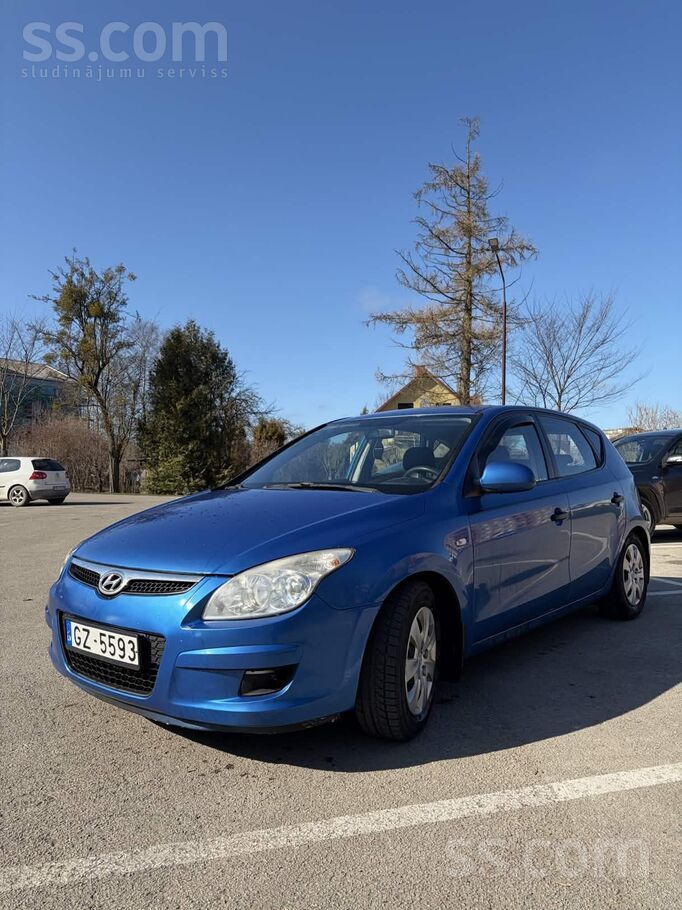 Hyundai Pārdodu 2007. gada Hyundai i30.