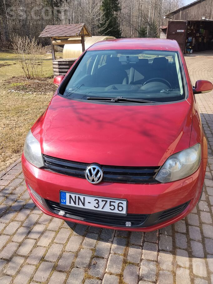 Pārdod ļoti koptu golf plus. Auto izmantots ikdienā, ieguldījumus neprasa, s