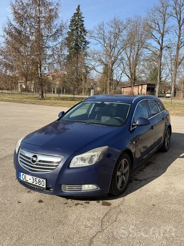 Opel Pārdodas Opel Insignia 2011 gada 2.0 dīzelis ar au