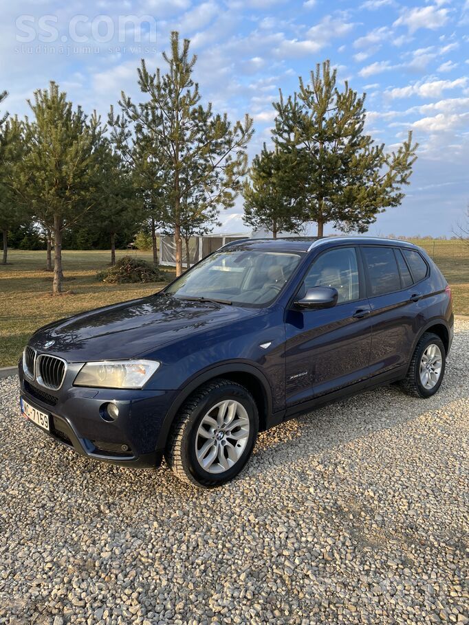BMW Pārdodu BMW X3. Visa informācija zvanot.