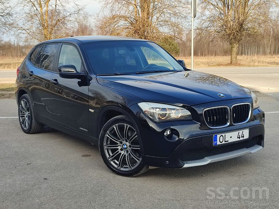 BMW BMW X1 Xdrive. 