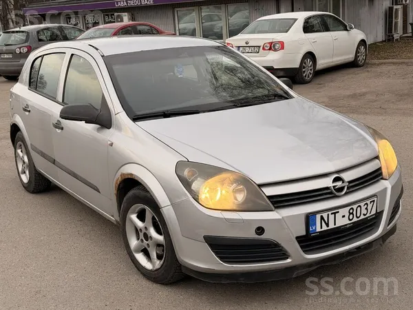 Opel Tirgoju opel astra h 1.7 dizelis motors loti labs 