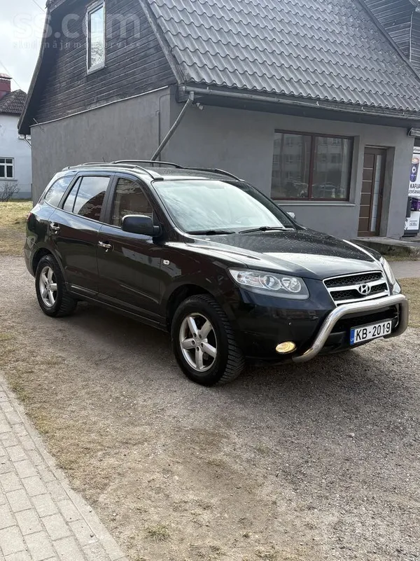 Hyundai Steidzami. Teicami- uzturēts -Apvidus Tipa Auto -
