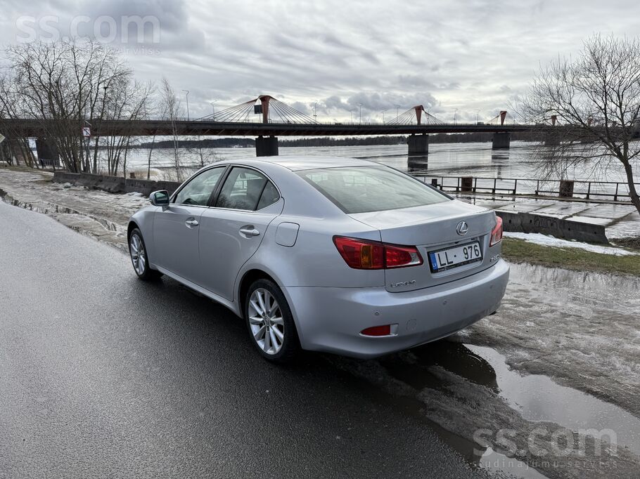 Lexus IS 220 2009 gads facelifts
2.2 dīzelis 177hp / 188k miles nobraukum