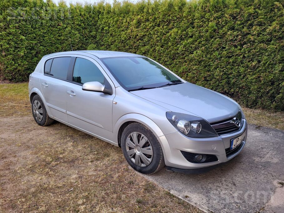 Opel Opel Astra braucamā stāvoklī, papildus vasaras rie
