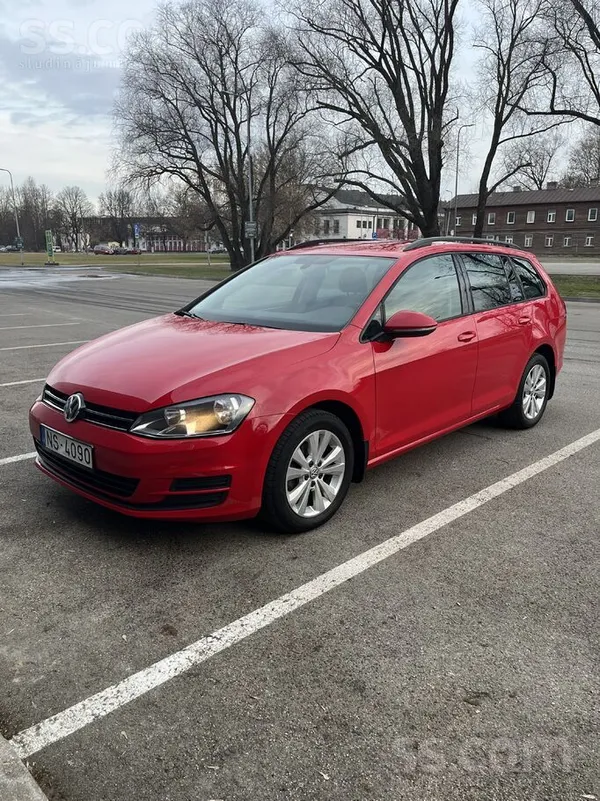 Volkswagen Pārdodu VW Golf 7 , dzinējs 1.4 benzīns 90kw, auto