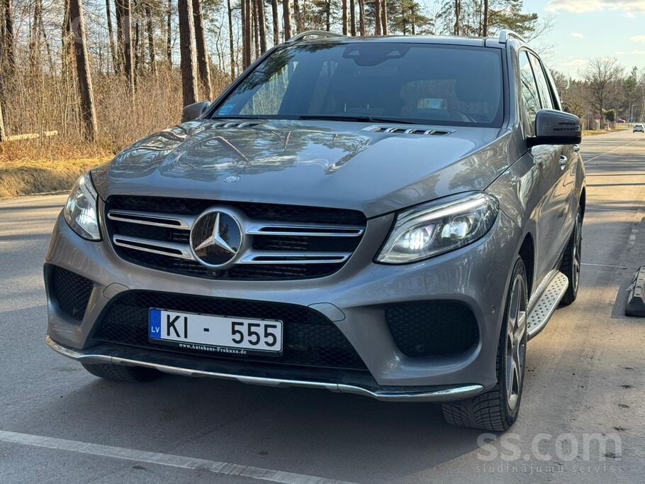 Pārdod Mercedes-Benz Gle 350d 4Matic Amg Line lieliskā stāvoklī. Dzinējs 3.0