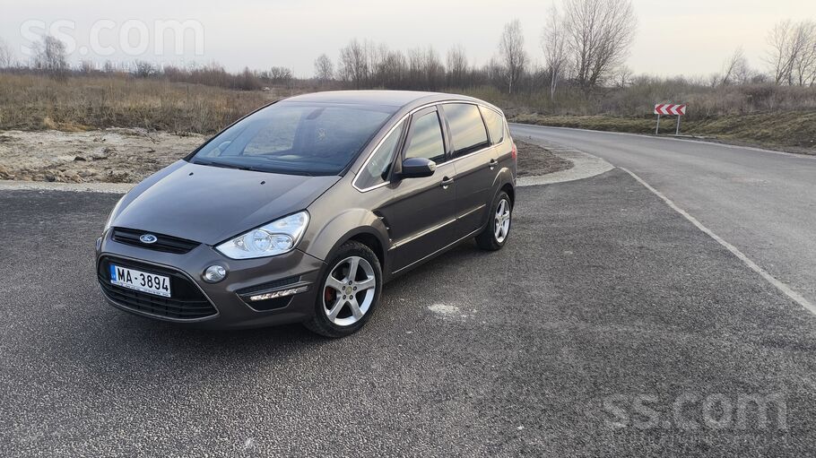 Ford Pardod privat persona ford s-max 2012 gada 2.0 120