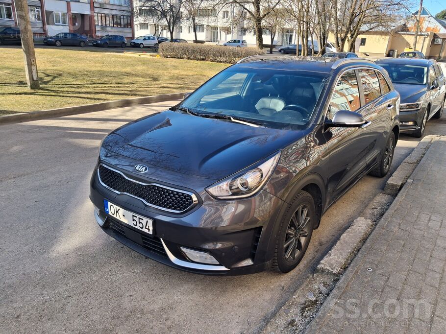 KIA Pārdodu Kia Niro, 1.6. hibrīds. Ekonomisks auto ar