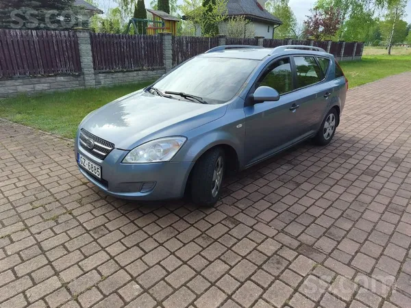 KIA T/a līdz 28.09.2026. Tehniski laba stāvoklī. Nodok