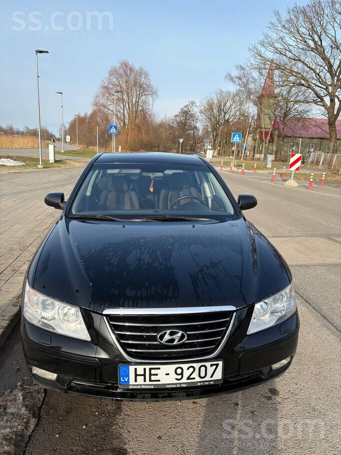 Hyundai Hyundai sonata 2008 года в хорошем состоянии. Есть