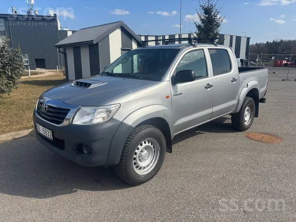 Toyota Uzņēmums pārdod koptu automašīnu ar jaunu TA un ti