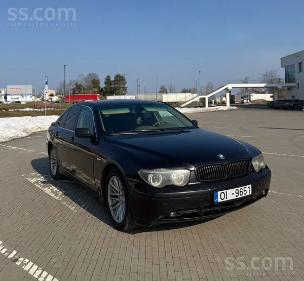 BMW BMW 730