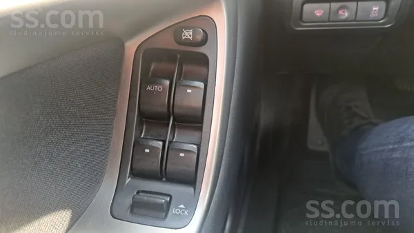 Pārdod Subaru Legacy ar oriģinālo nobraukumu. Auto lietots īsām distancēm bē
