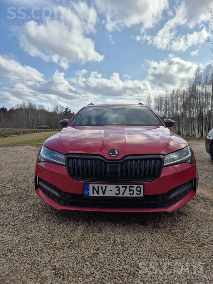 Skoda Pārdod Škoda Superb facelift ļoti labā stāvoklī. 2