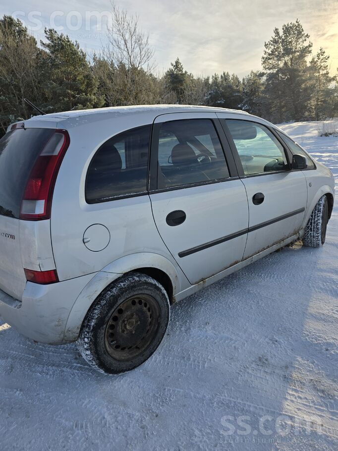 Opel Apskate beigusies. .bet ejošā stāvokli. rūsa pa pe