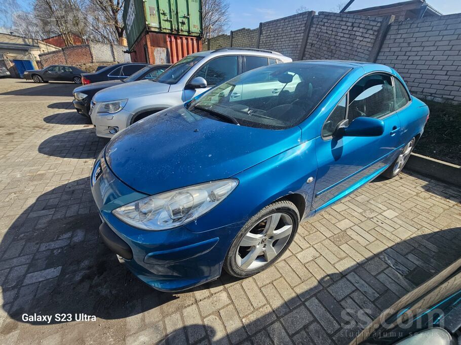 Peugeot Automašīna 307Cc nav reģistrēta Latvijā, dokumenti