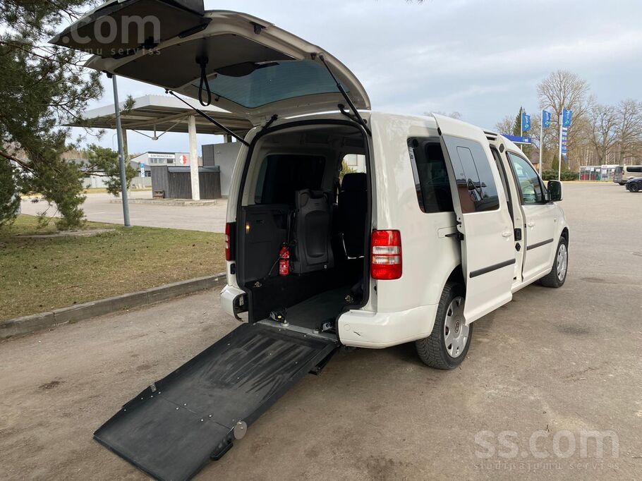 Volkswagen Īpašs VW Caddy izbūvēts iebraukšānai īnvalīdiem ar