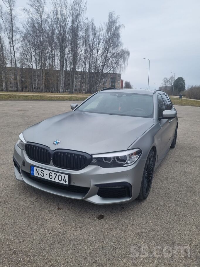 BMW Pārdod īpašnieks BMW 530D 3.0D 265z. s, perlamutra