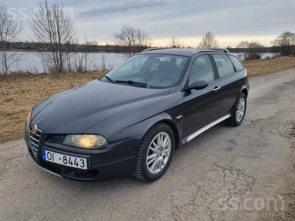 Alfa-romeo Pārdodu Alfa Romeo Crosswagon Q4 ar uzticamo 1.9 J