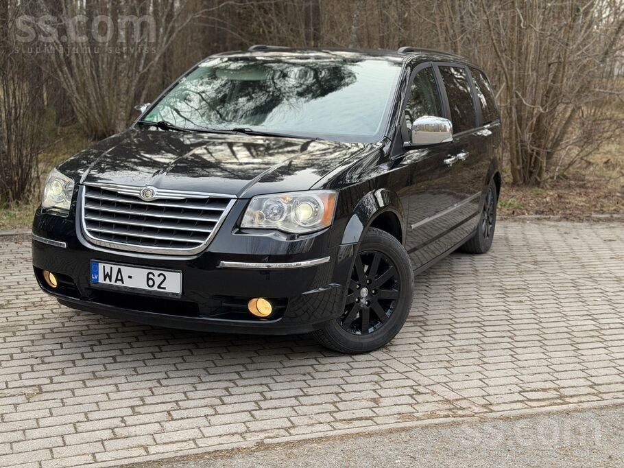 Chrysler Pārdod ietilpīgu un komfortablu, Chrysler Grand Vo