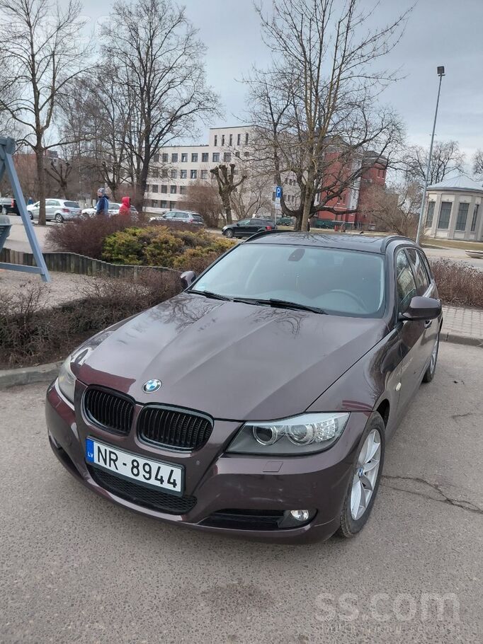 BMW BMW 320, ekonomisks 2.0 dizelis manuālā ātrumkārba