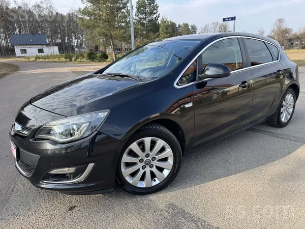 Opel Opel Astra 2.0 121kw Cdti Exklusiv, pusādas salons