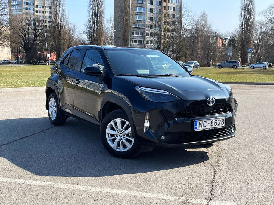 Hybrid, tikko izieta T. A. uz 2 gadiem. Teicamā tehniskā un vizuālā stāvoklī