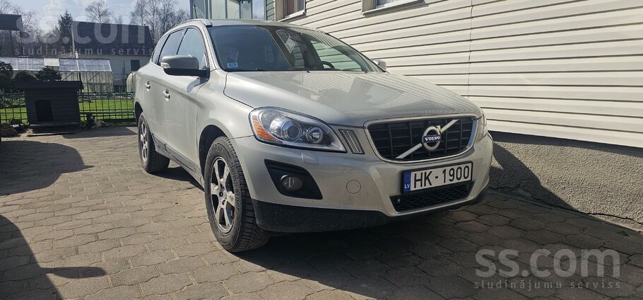 Volvo Машина в отличном состоянии, перед зимой было сдел