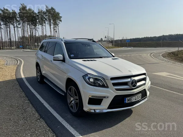 Mercedes # Mercedes-Benz Gl350 Bluetec 4Matic Amg White Pea