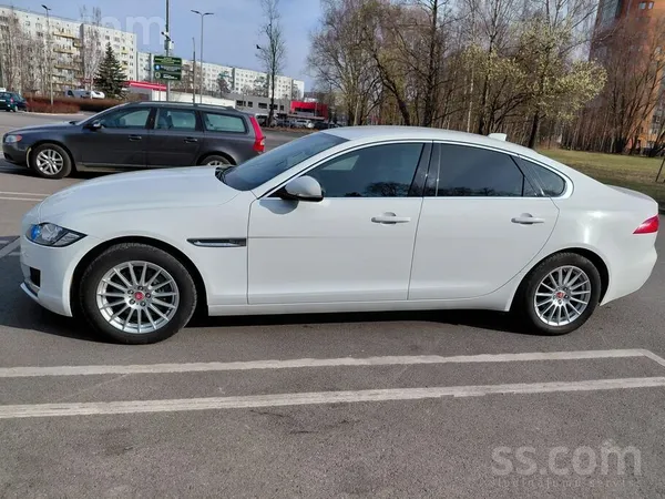 Jaguar XF E-Performance Aut Prestige , a/m iegādāta Rīgā, oriģinālais nobrau